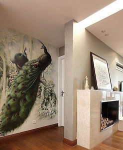 长乐家居过道孔雀墙绘案例展示
